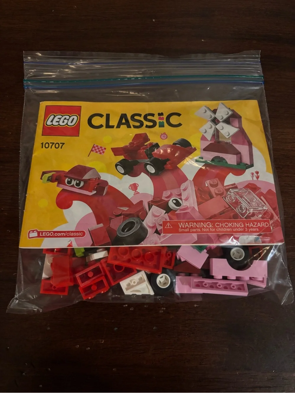 LEGO Classic Red and Pink Build & Race Set
